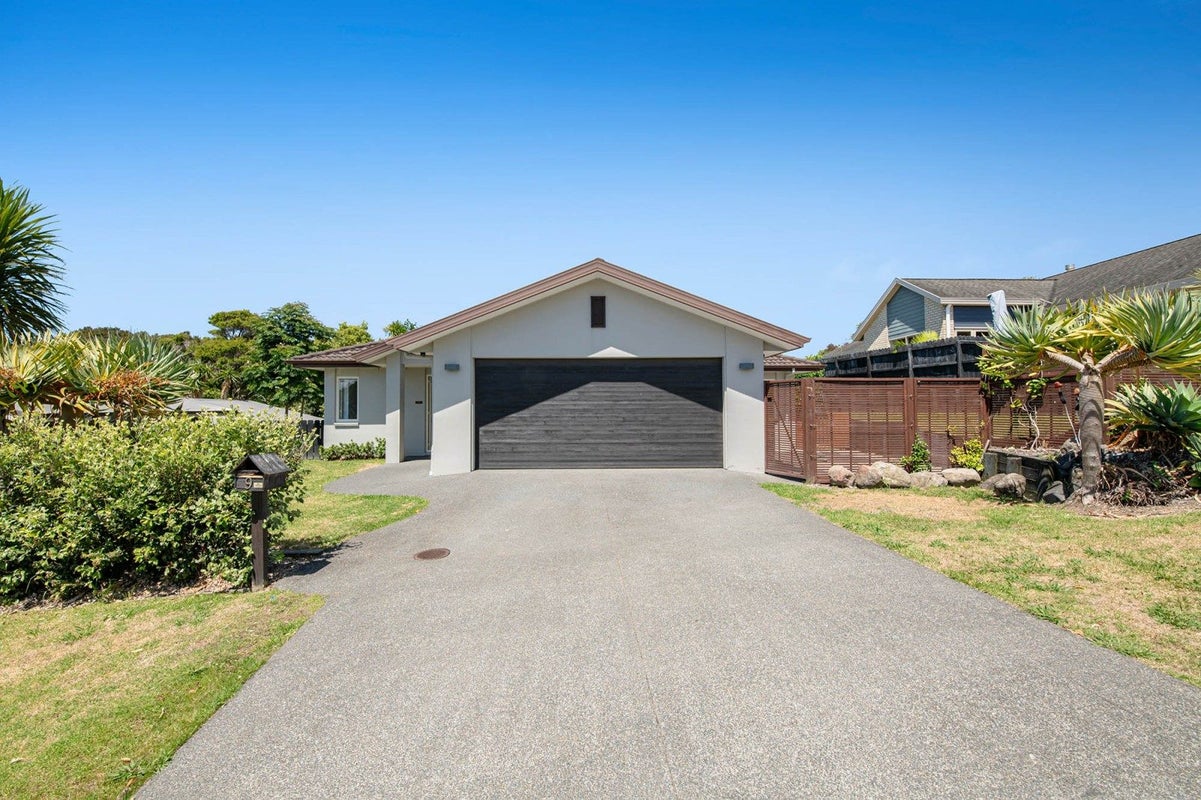 9 Blue Heron Rise, Stanmore Bay, Auckland - Carousel 1
