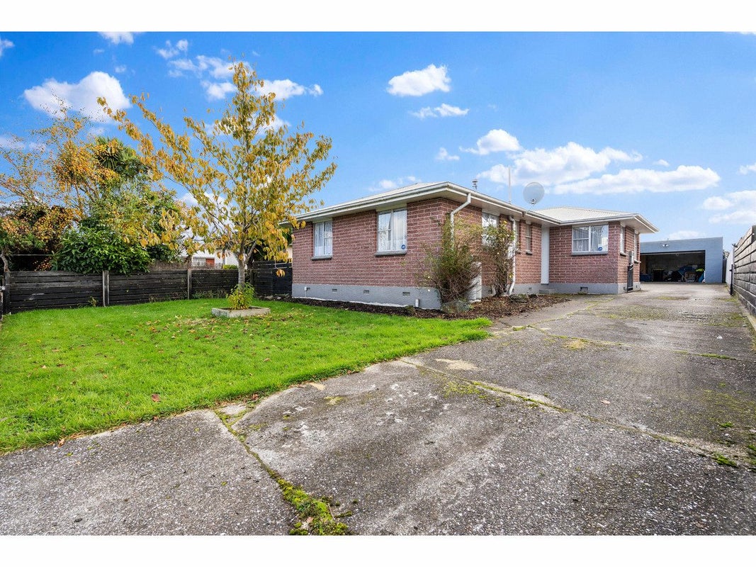 380 Centre Street, Rockdale, Invercargill - Carousel 1