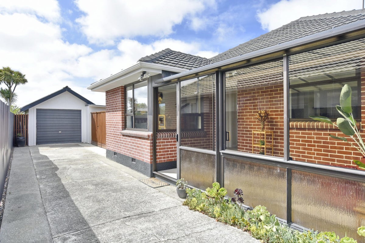 30 Olivine Street, Shirley, Christchurch - Carousel 32