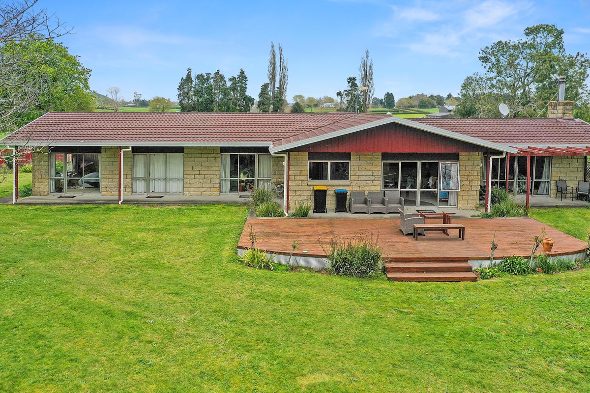 187 Parklands Road, Rotoorangi, Cambridge - Carousel 1