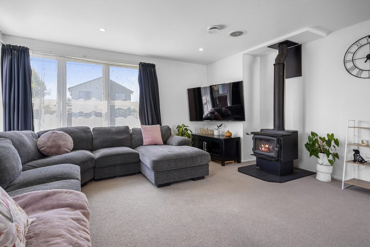 7 Primrose Street, Northcote, Christchurch - Carousel 2