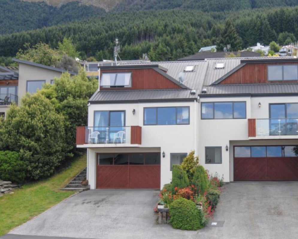 142A Fernhill Road, Fernhill, Queenstown - Carousel 1
