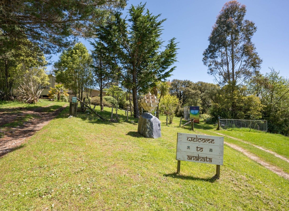 727 Bird Road, Clifton, Takaka - Carousel 36