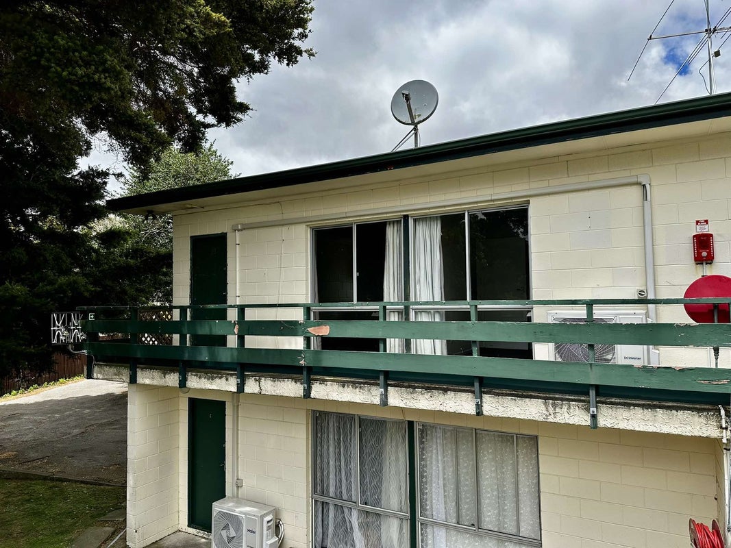 3/12 Wood Street, Wallaceville, Upper Hutt - Carousel 10