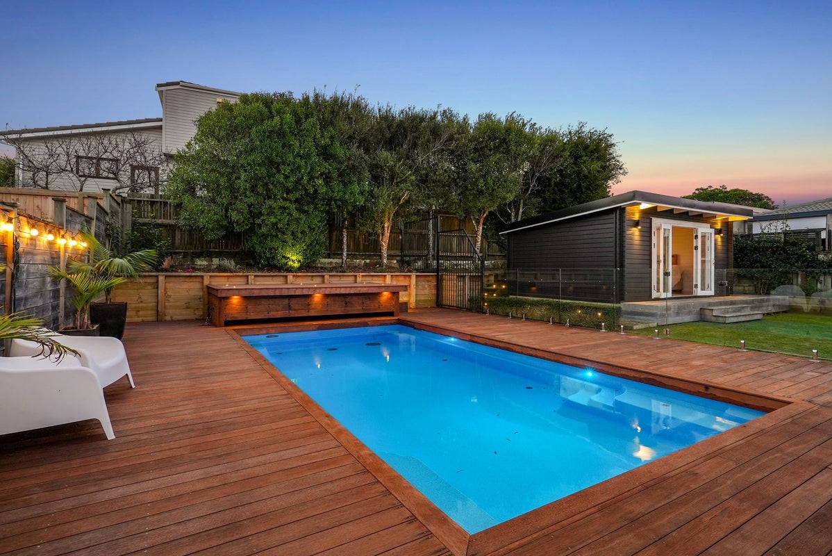 2/41 Hastings Road, Mairangi Bay, Auckland - Carousel 2