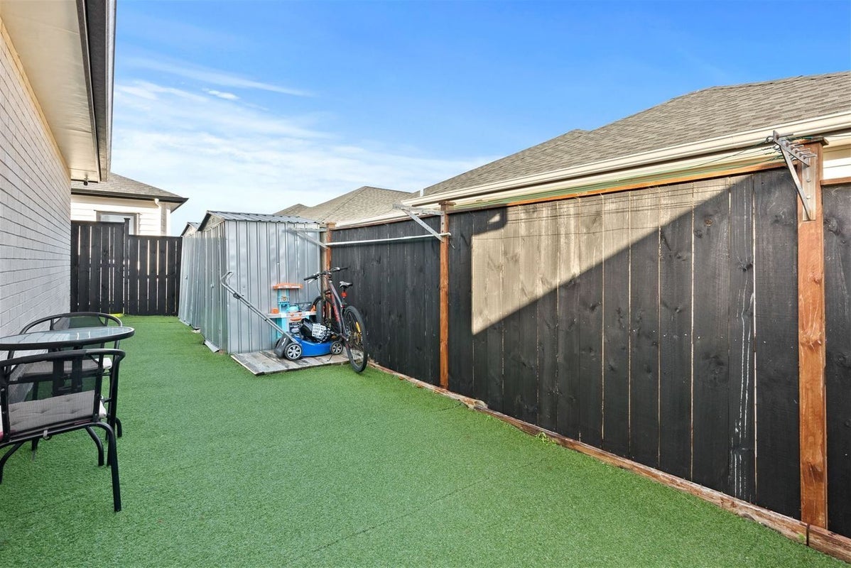 8 Silver Beech Street, Takanini, Auckland - Carousel 12