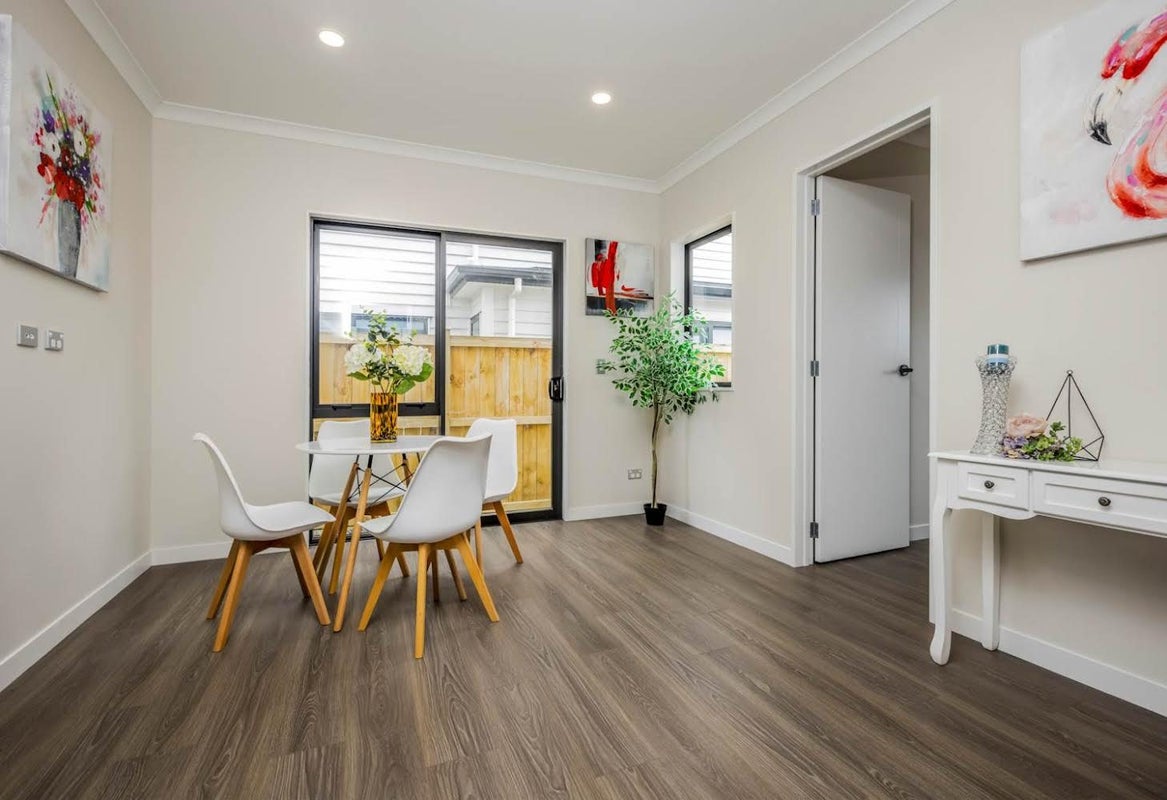 2 Morepork Street, Flat Bush, Auckland - Carousel 1