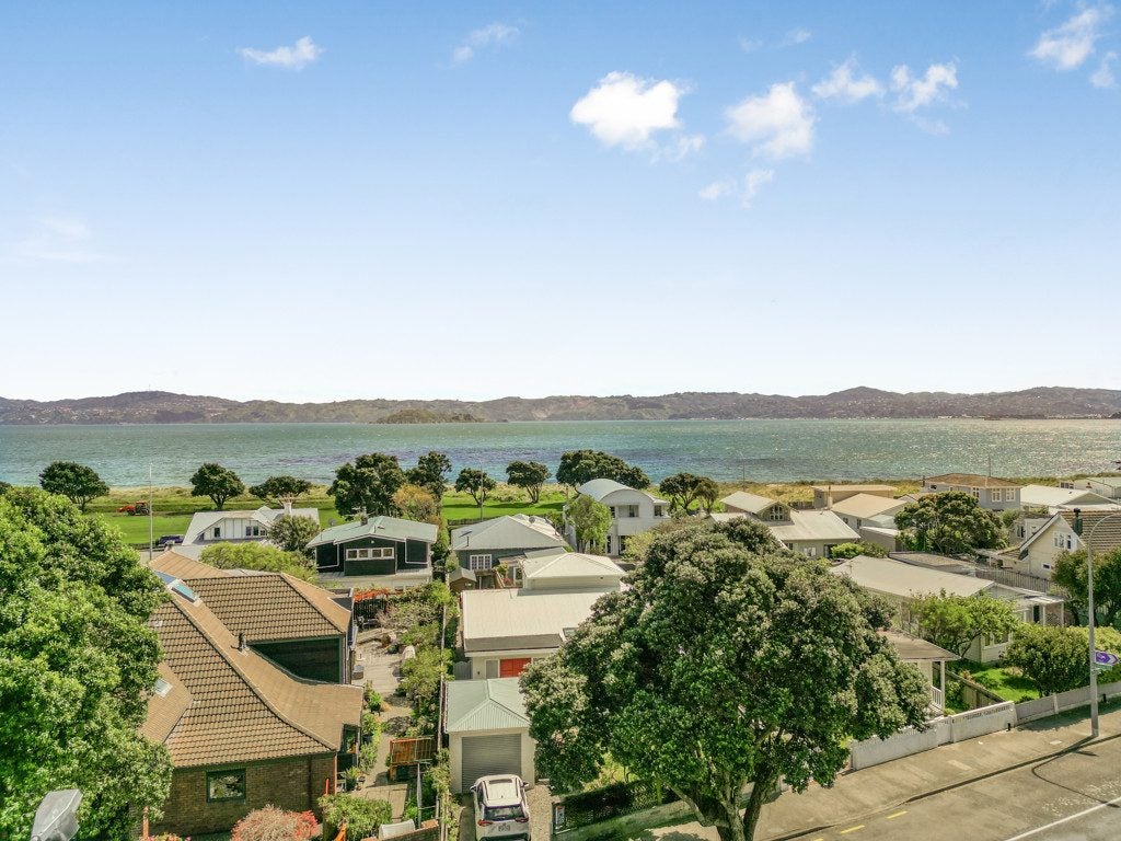 97 Muritai Road, Eastbourne, Lower Hutt - Carousel 35