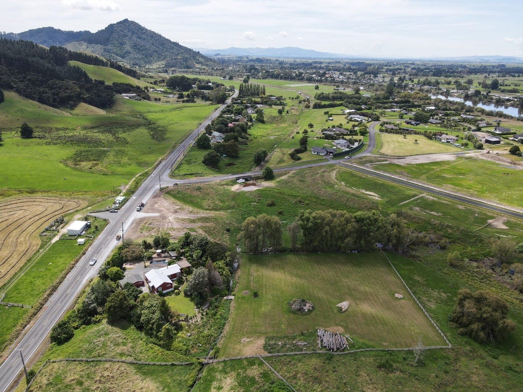 562 Hakarimata Road, Huntly - Carousel 37