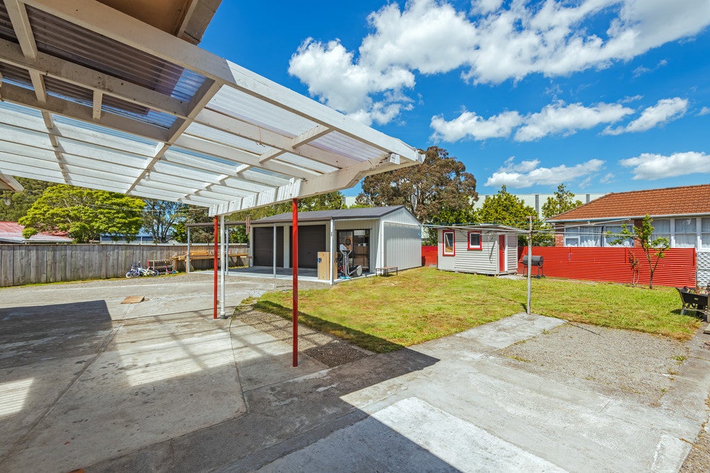 83 Clyde Crescent, Roslyn, Palmerston North - Carousel 17