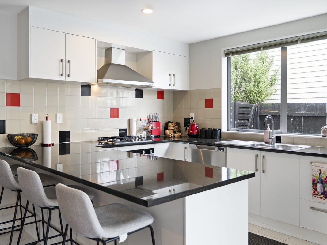 19 McGinty Street, Takanini, Auckland - Carousel 2