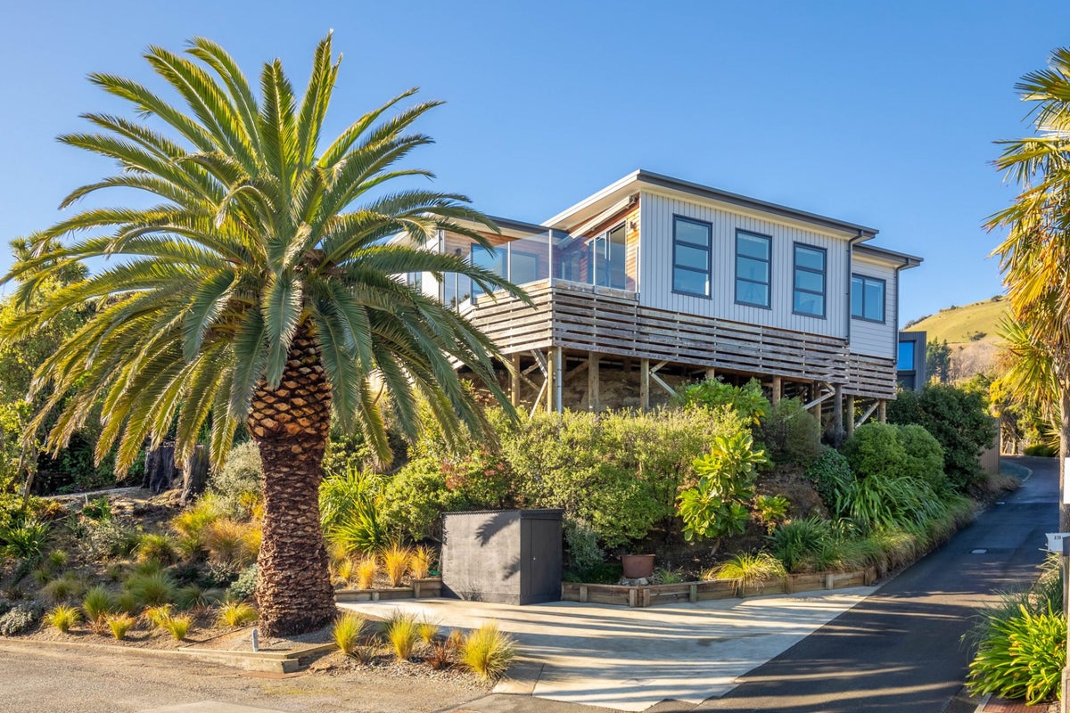 842 Atawhai Drive, Marybank, Nelson - Carousel 1