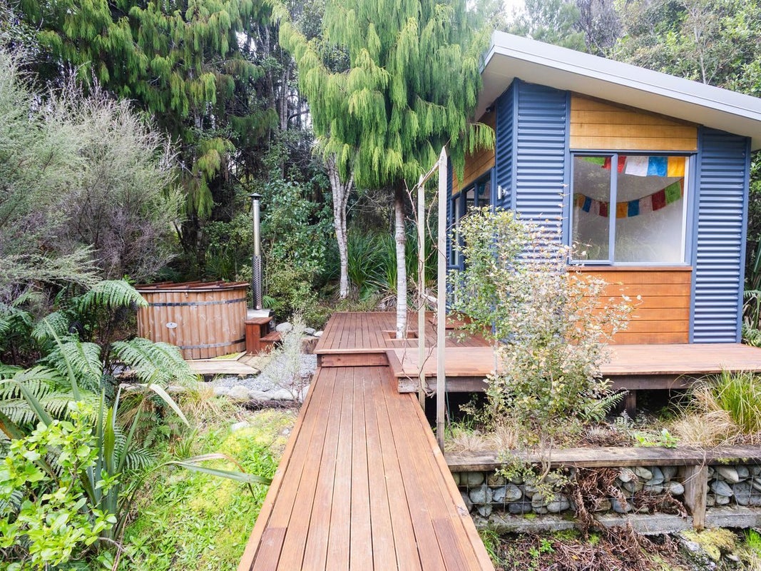 2 Sanctuary Place, Kumara Junction, Hokitika - Carousel 2