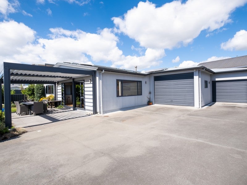 18 Ferguson Avenue, Westshore, Napier - Carousel 25