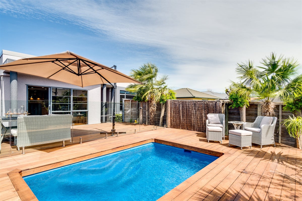 14 Scott Place, Havelock North, Havelock North - Carousel 1