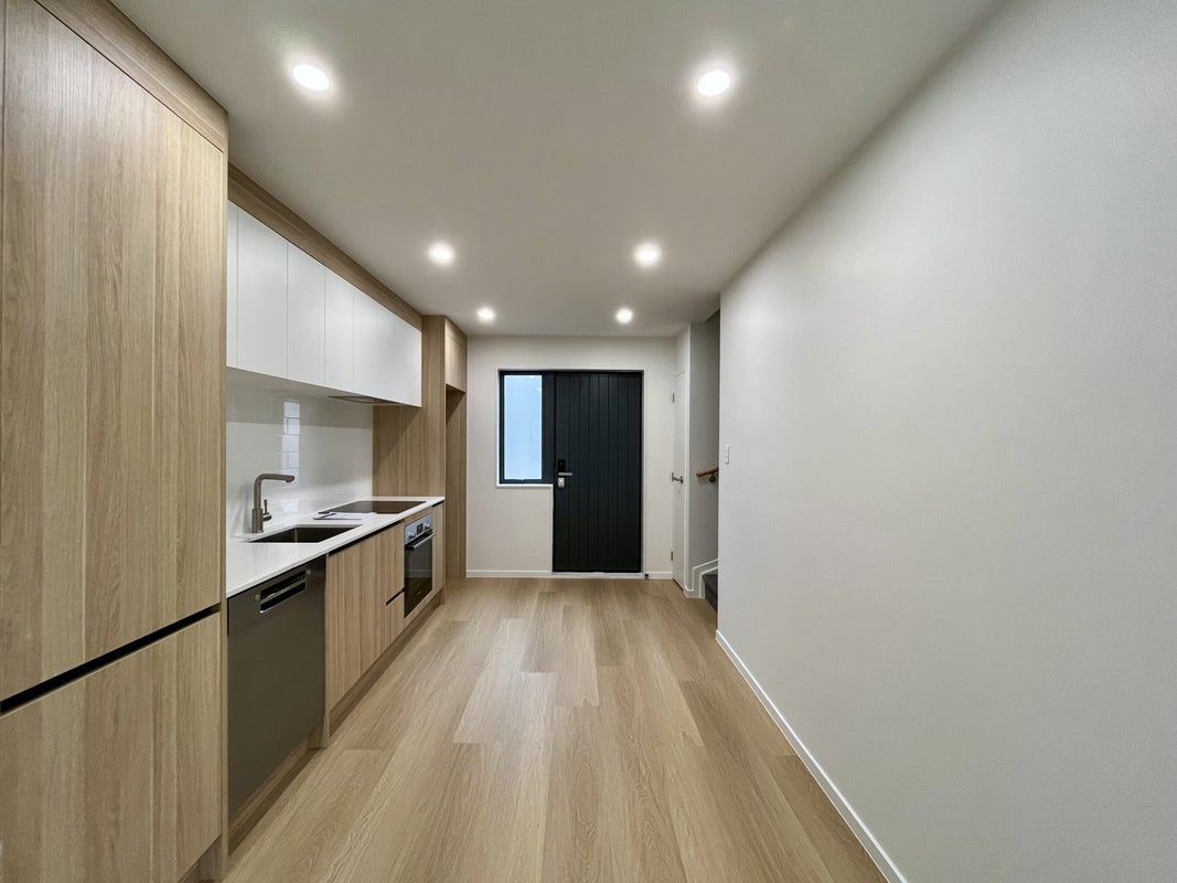 11/1335 Victoria Street, Beerescourt, Hamilton - Carousel 2