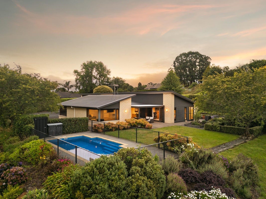 44 Pheasant Close, Rotokauri, Hamilton - Carousel 1