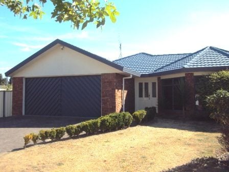 21 Spinnaker Drive, Flagstaff, Hamilton - Carousel 1