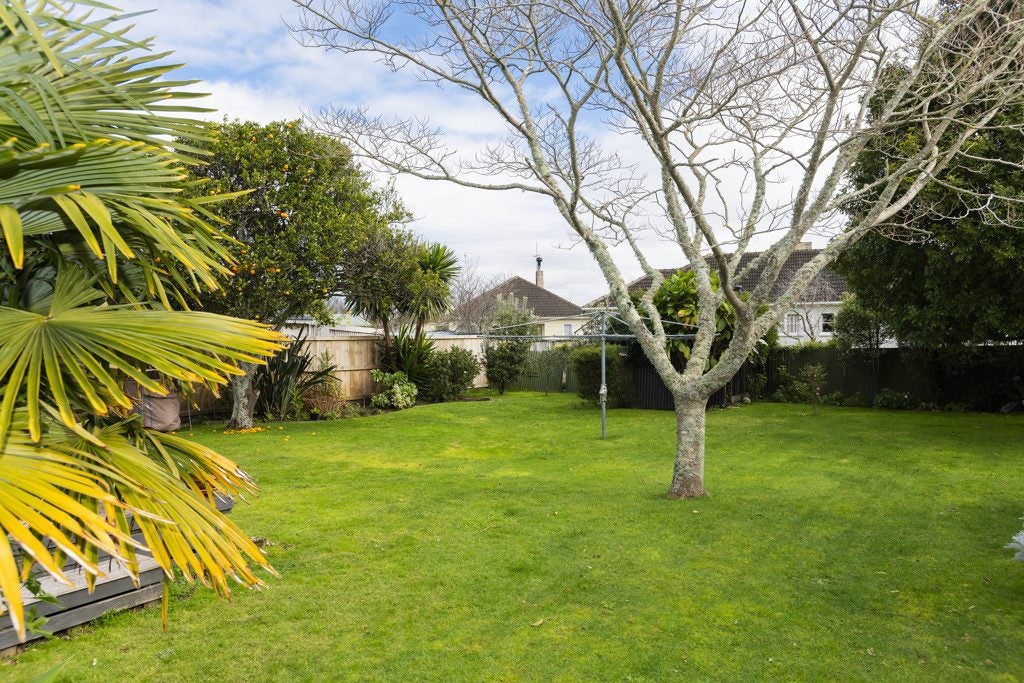 25 Desmond Road, Te Hapara, Gisborne - Carousel 2