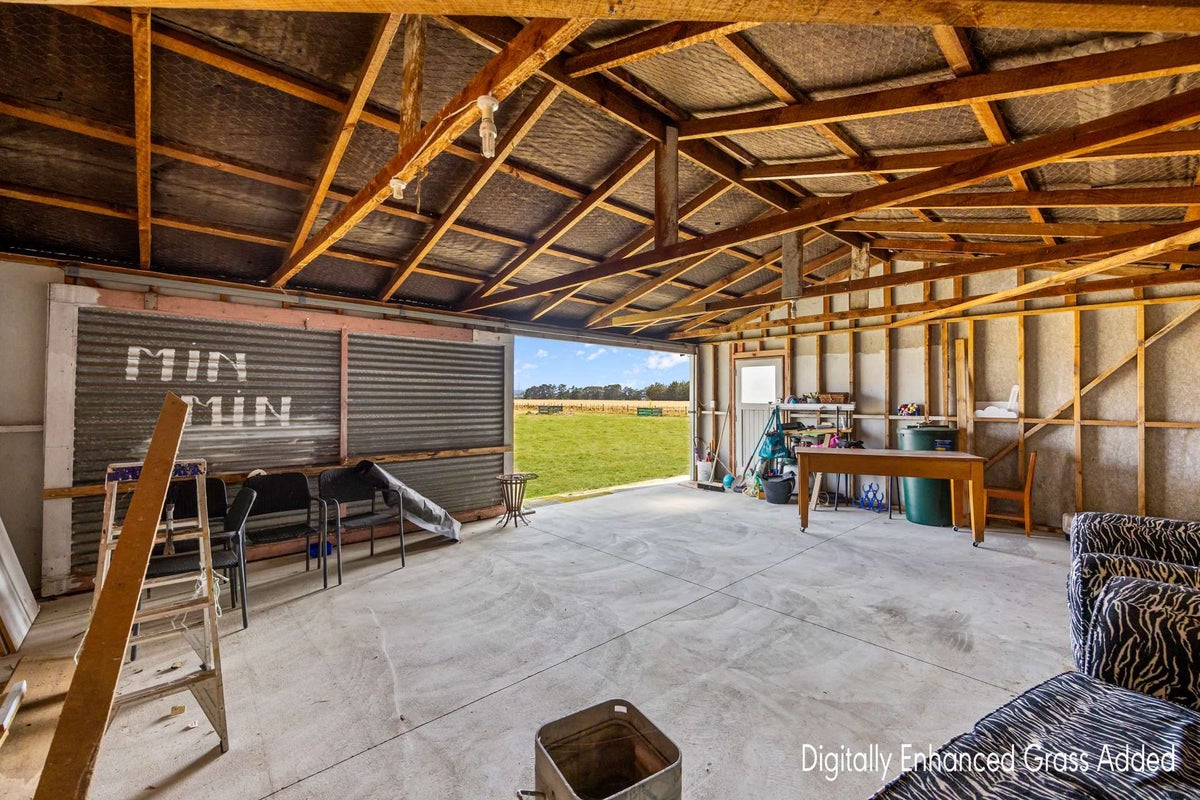 453 Perrys Road, East Taratahi, Carterton - Carousel 17