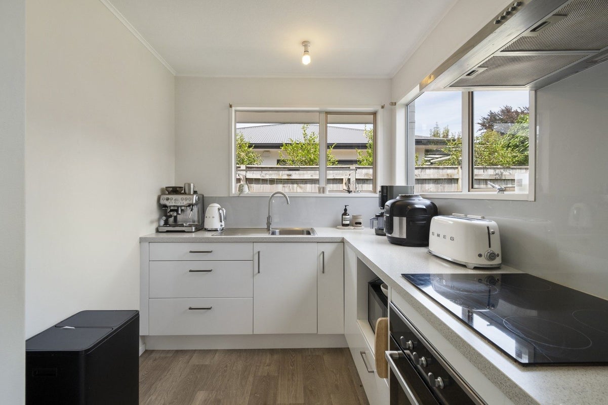146E Victoria Avenue, Hokowhitu, Palmerston North - Carousel 2