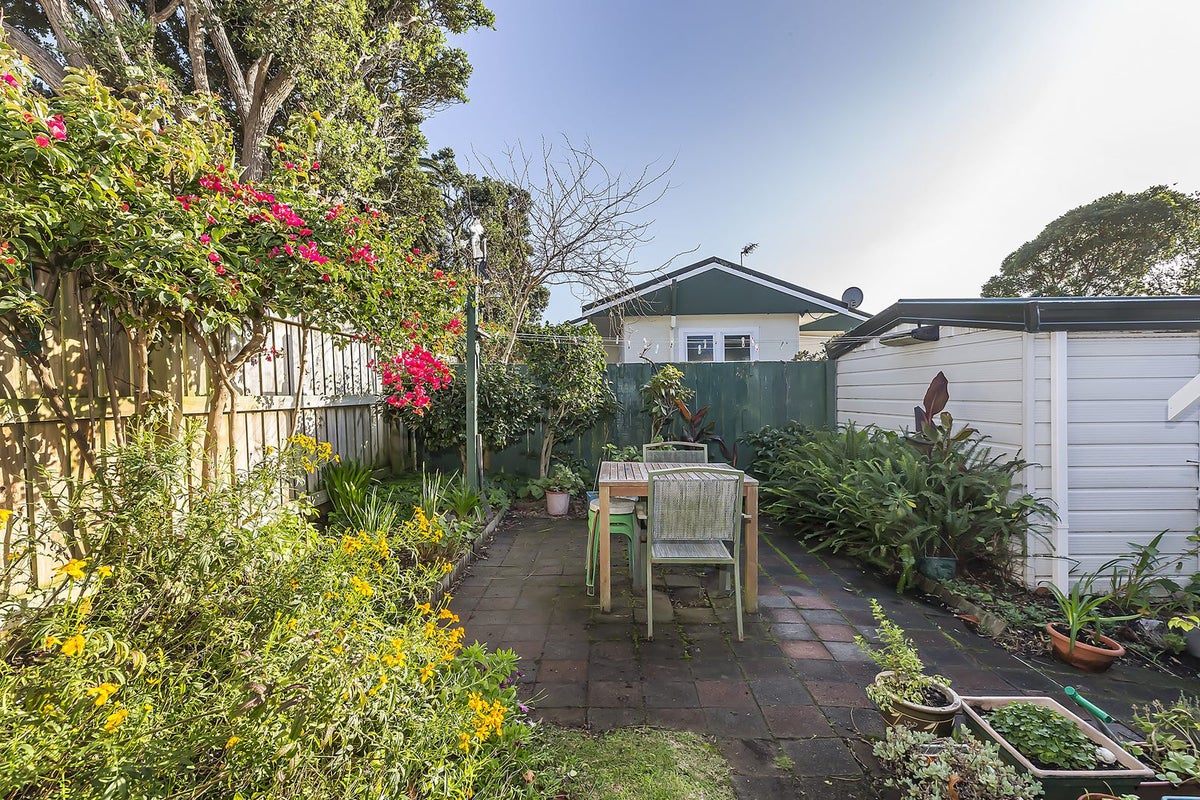 7A Whitehouse Road, Titahi Bay, Porirua - Carousel 2