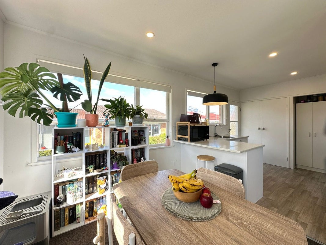 1/44 Tawhiri Road, One Tree Hill, Auckland - Carousel 1