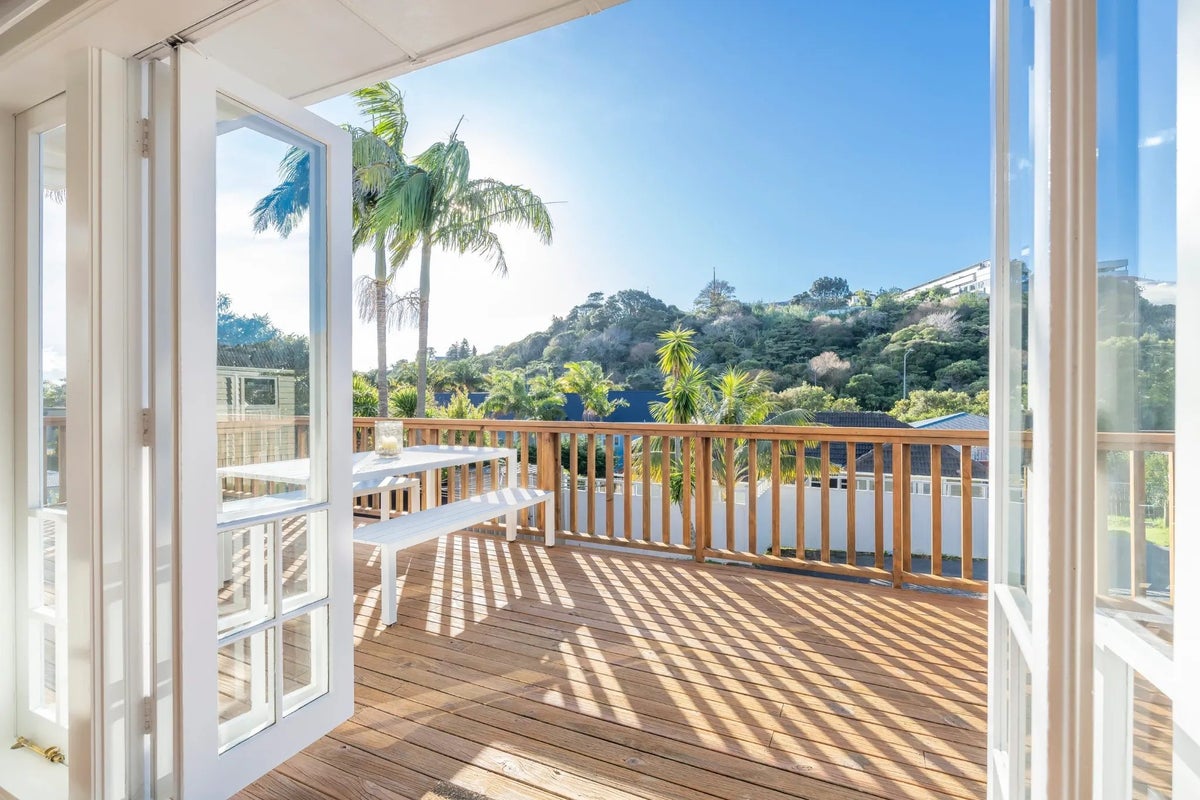39 Fourth Avenue, Kingsland, Auckland - Carousel 2