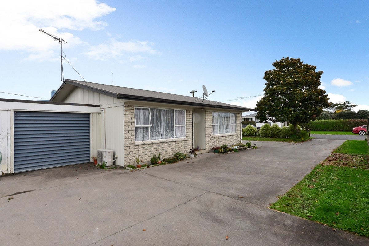 34B Smith Street, Frankton, Hamilton - Carousel 1