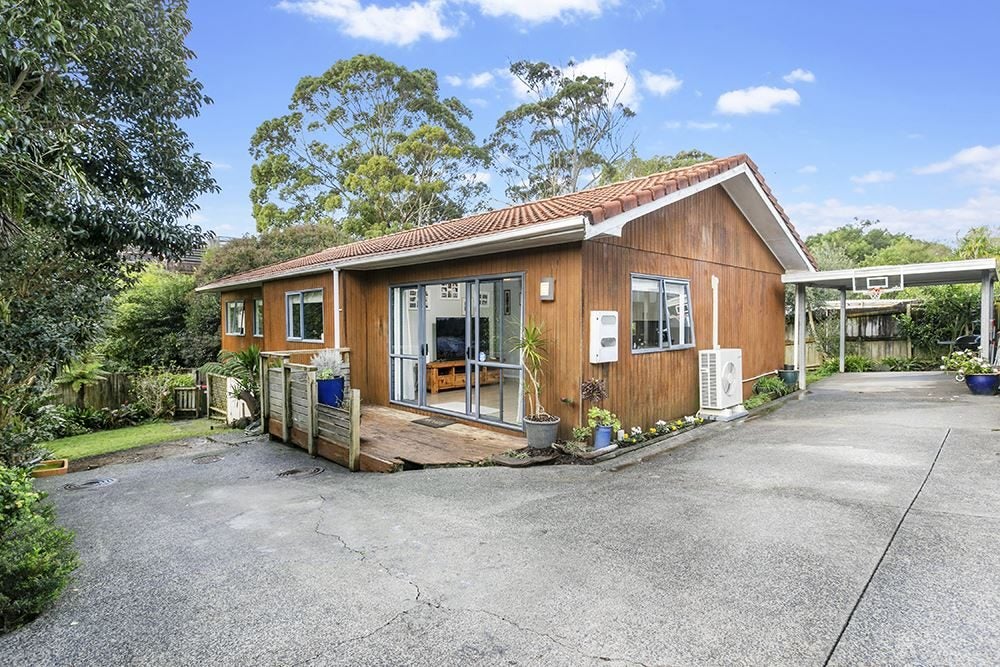 46A Riserra Drive, Ranui, Auckland - Carousel 1