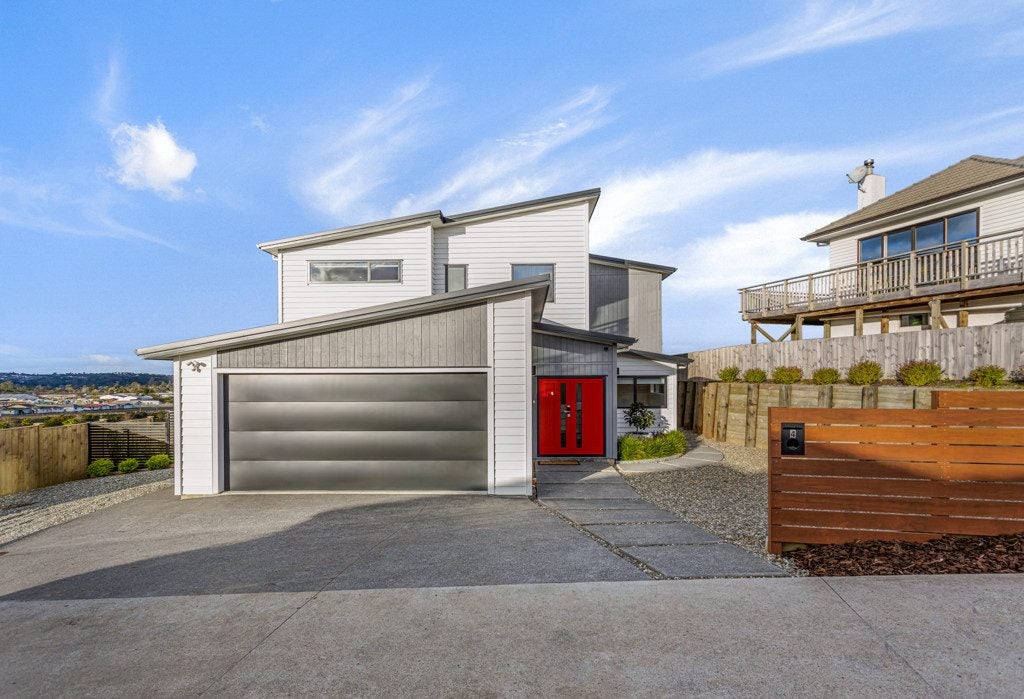 4 Palmate Lane, Swanson, Auckland - Carousel 1
