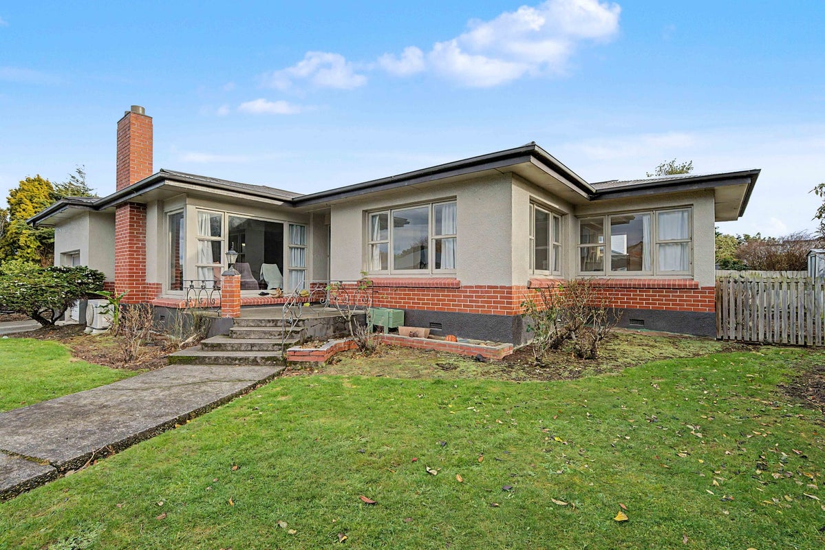 108 Exmouth Street, Waverley, Invercargill - Carousel 1