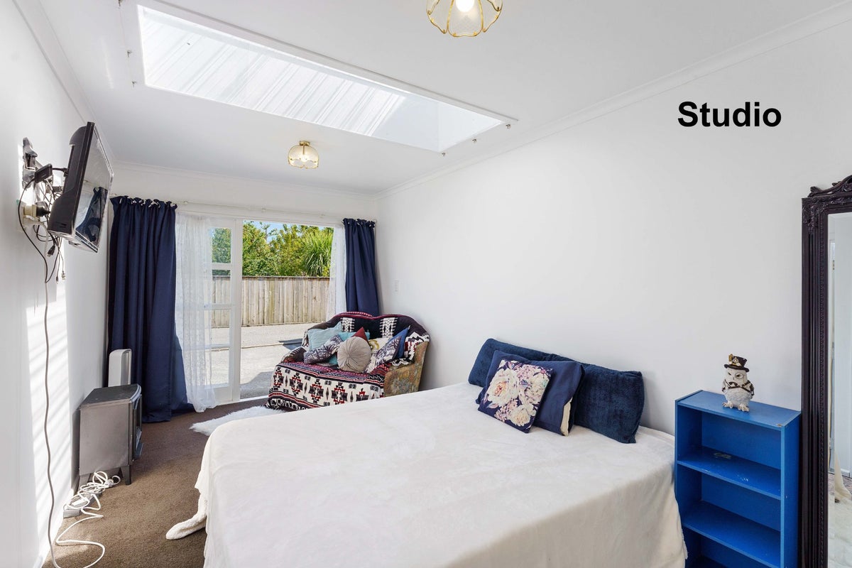 288 Mill Road, Otaki - Carousel 19