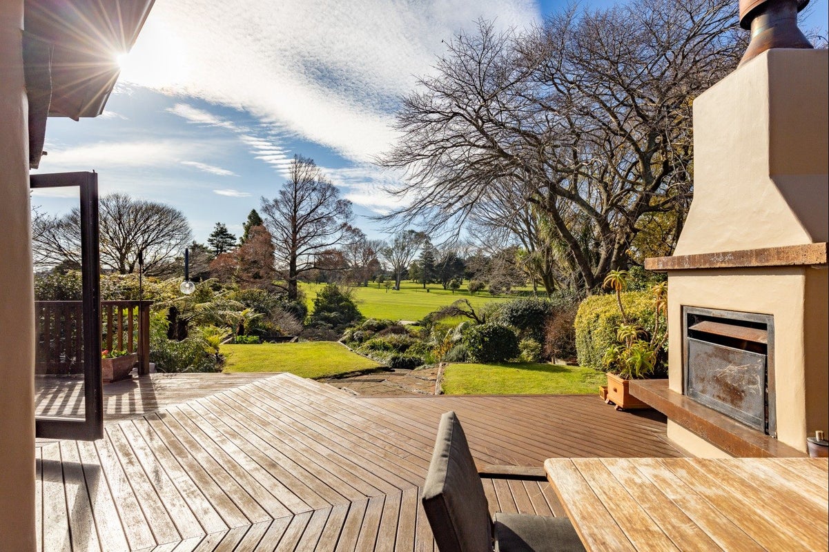 445A Ruahine Street, Terrace End, Palmerston North - Carousel 1