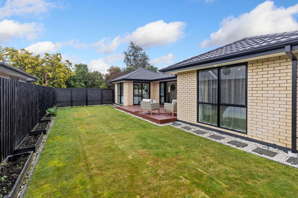 10 Dellaca Lane, Wigram, Christchurch - Carousel 2