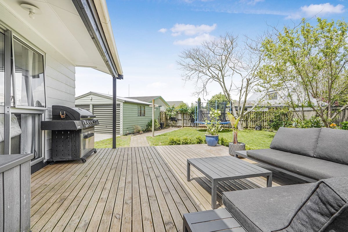 11 Aintree Street, Nawton, Hamilton - Carousel 2