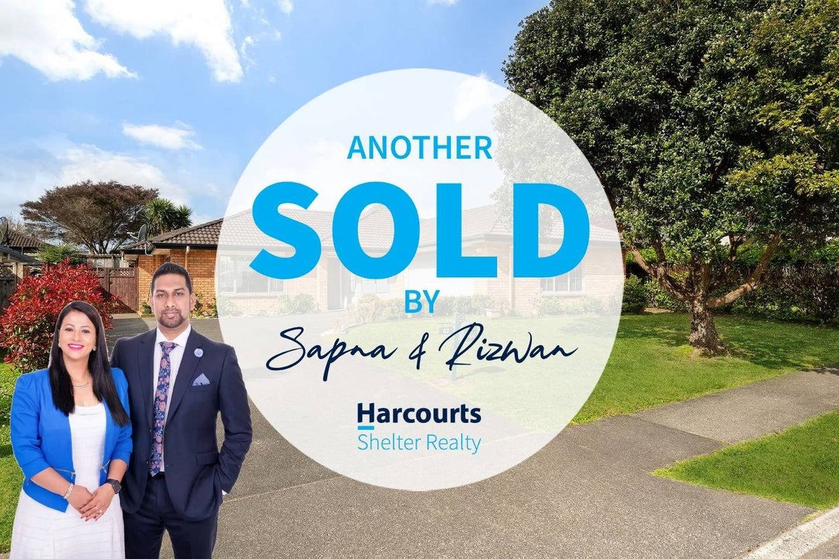 82 Hillwell Drive, Henderson, Auckland - Carousel 1