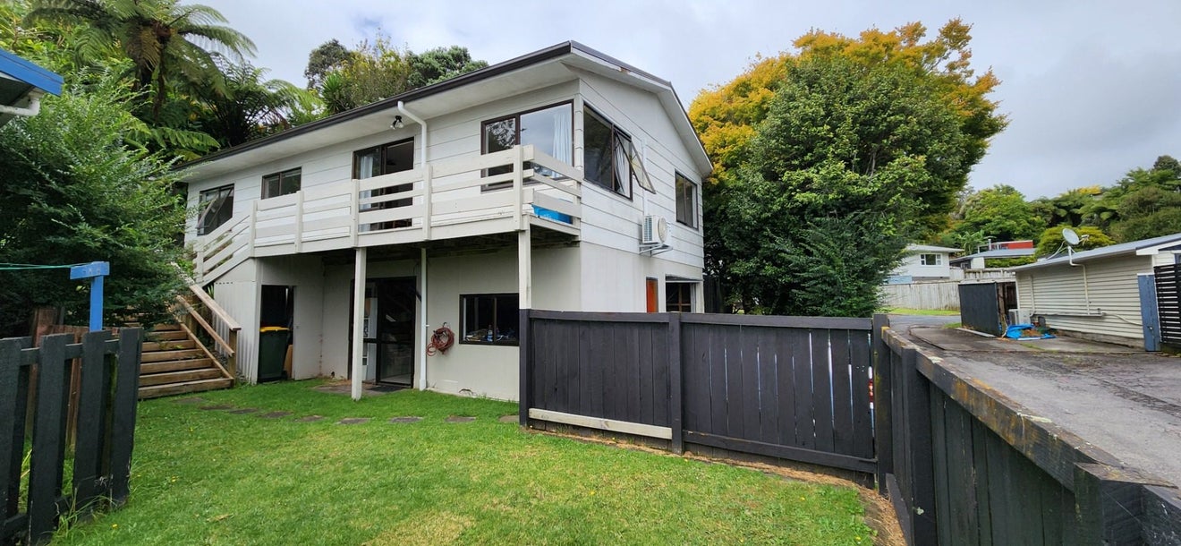 35A Beaumont Crescent, Frankleigh Park, New Plymouth - Carousel 2