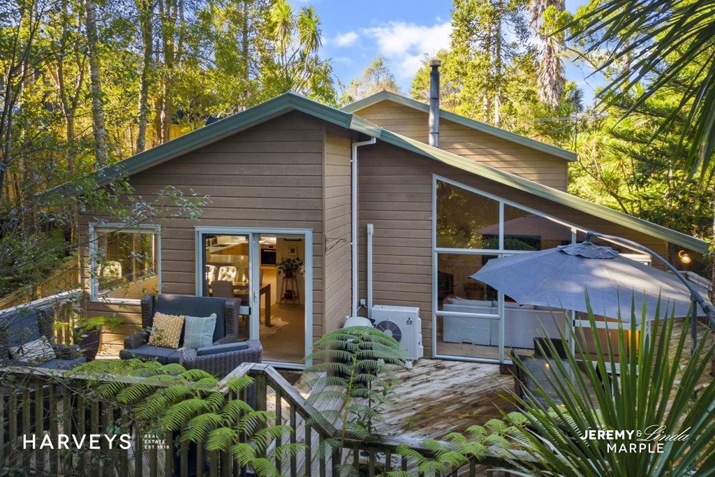 73H Konini Road, Titirangi, Auckland - Carousel 1