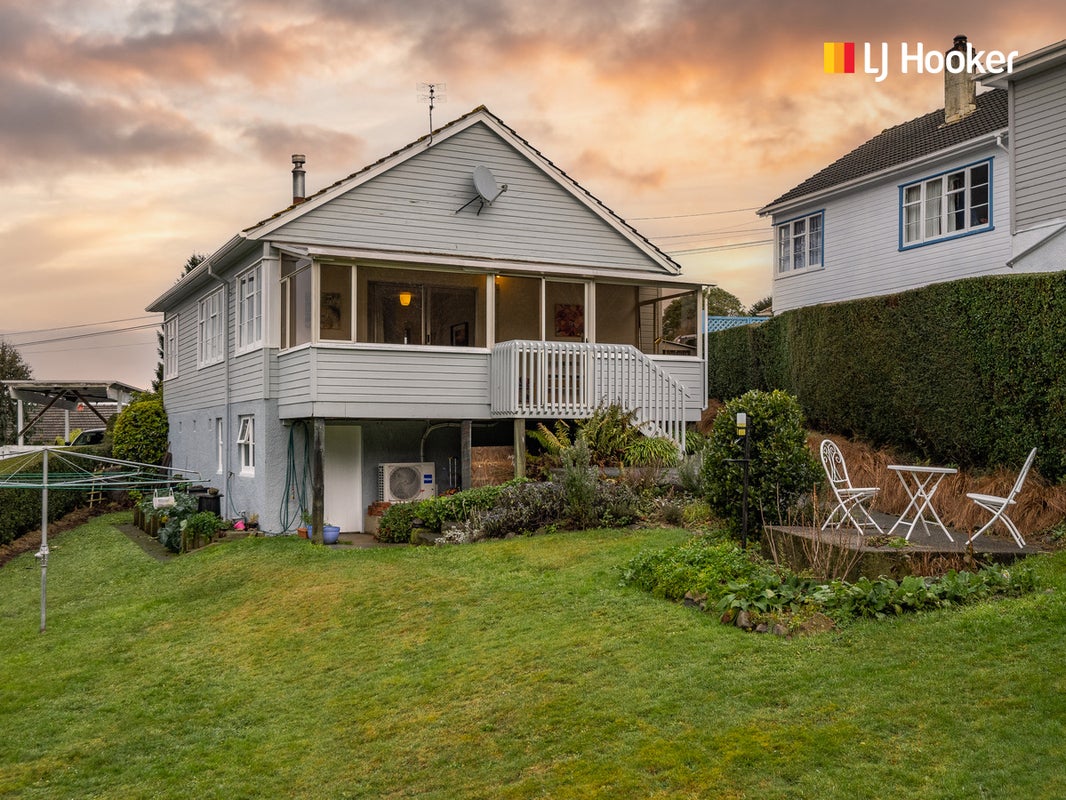 212 Burt Street, Wakari, Dunedin - Carousel 1