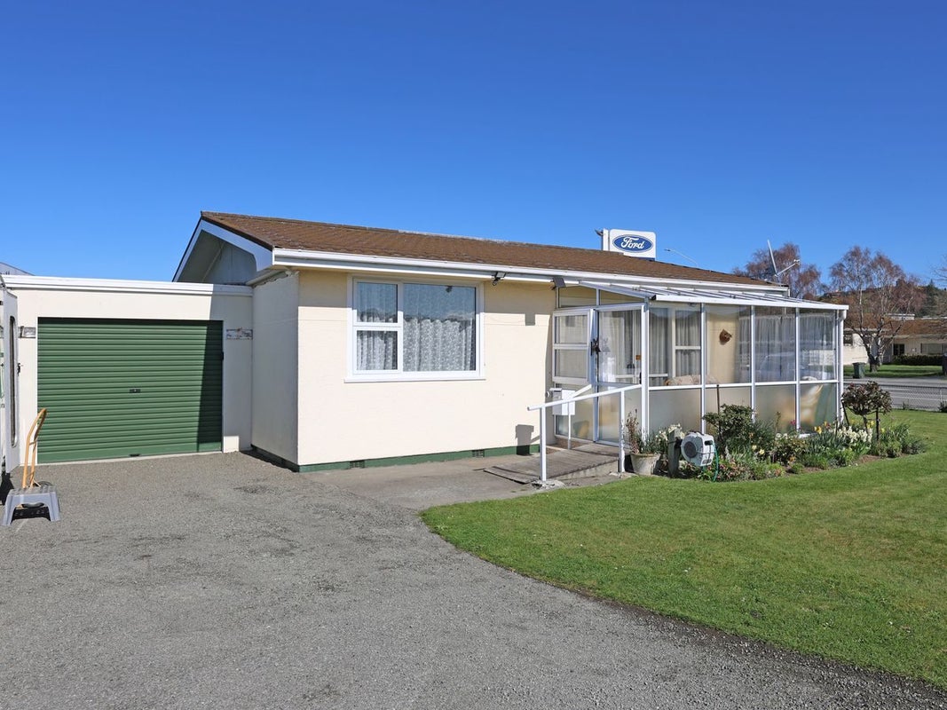 465A Thames Highway, Oamaru North, Oamaru - Carousel 16