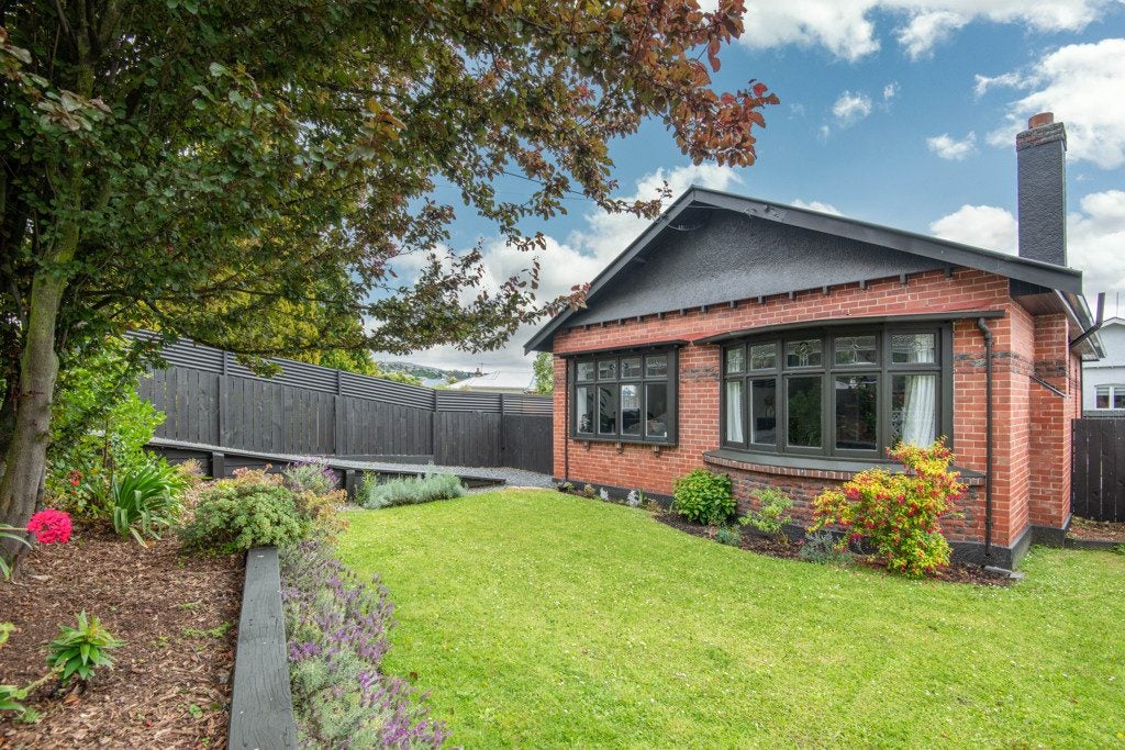 59 Forbury Road, Forbury, Dunedin - Carousel 1