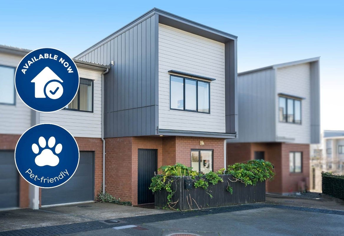 3 Moki Place, Long Bay, Auckland - Carousel 1