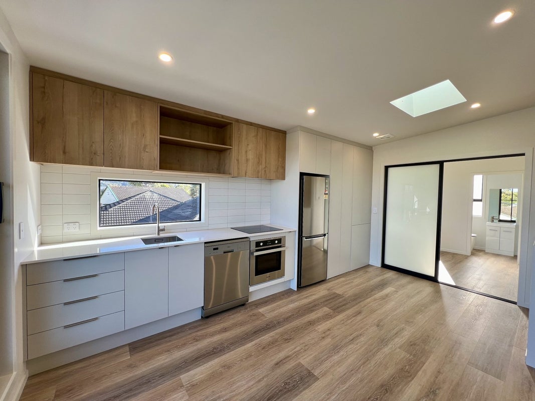 3/7 Birch Street, Hutt Central, Lower Hutt - Carousel 1