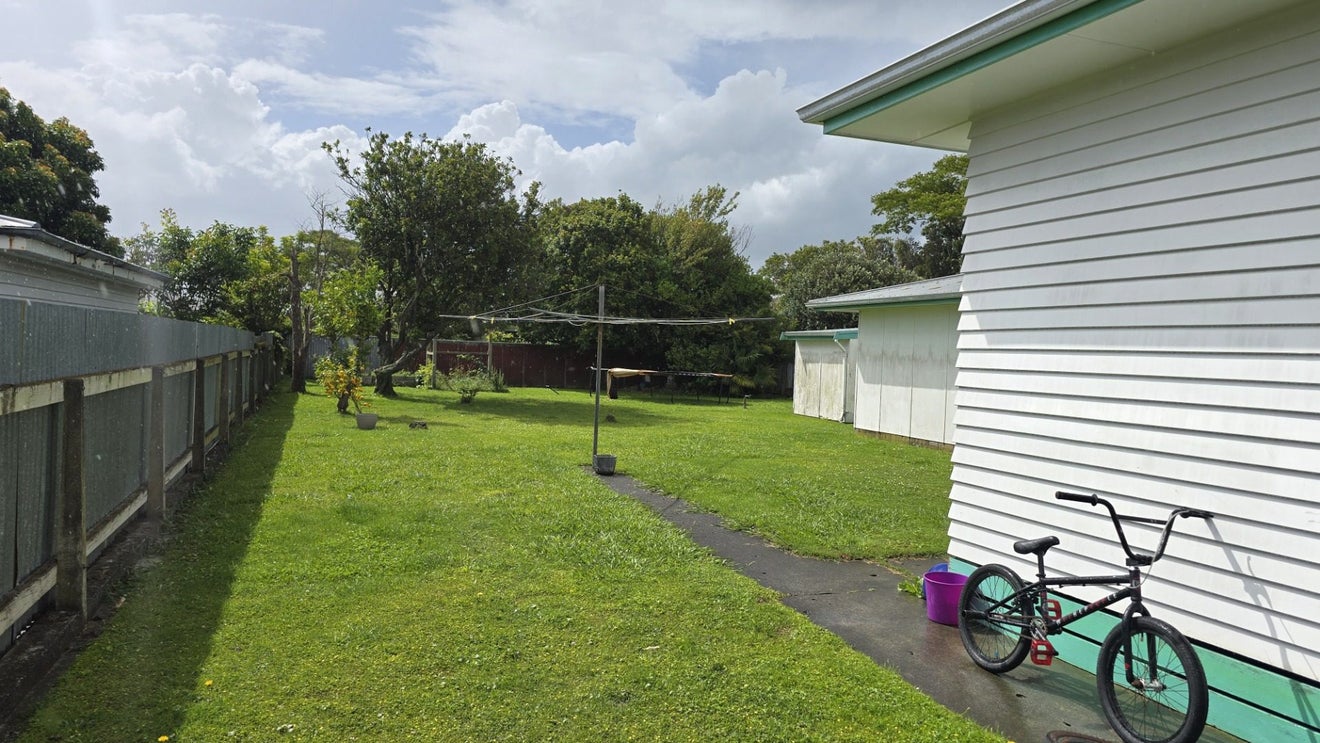 67 Bledisloe Road, Maraenui, Napier - Carousel 8