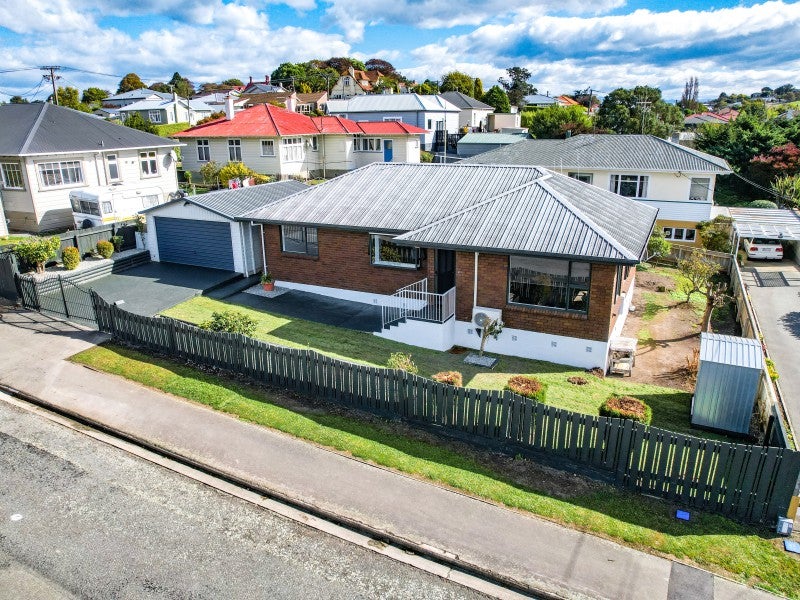 32B Lune Street, South Hill, Oamaru - Carousel 26