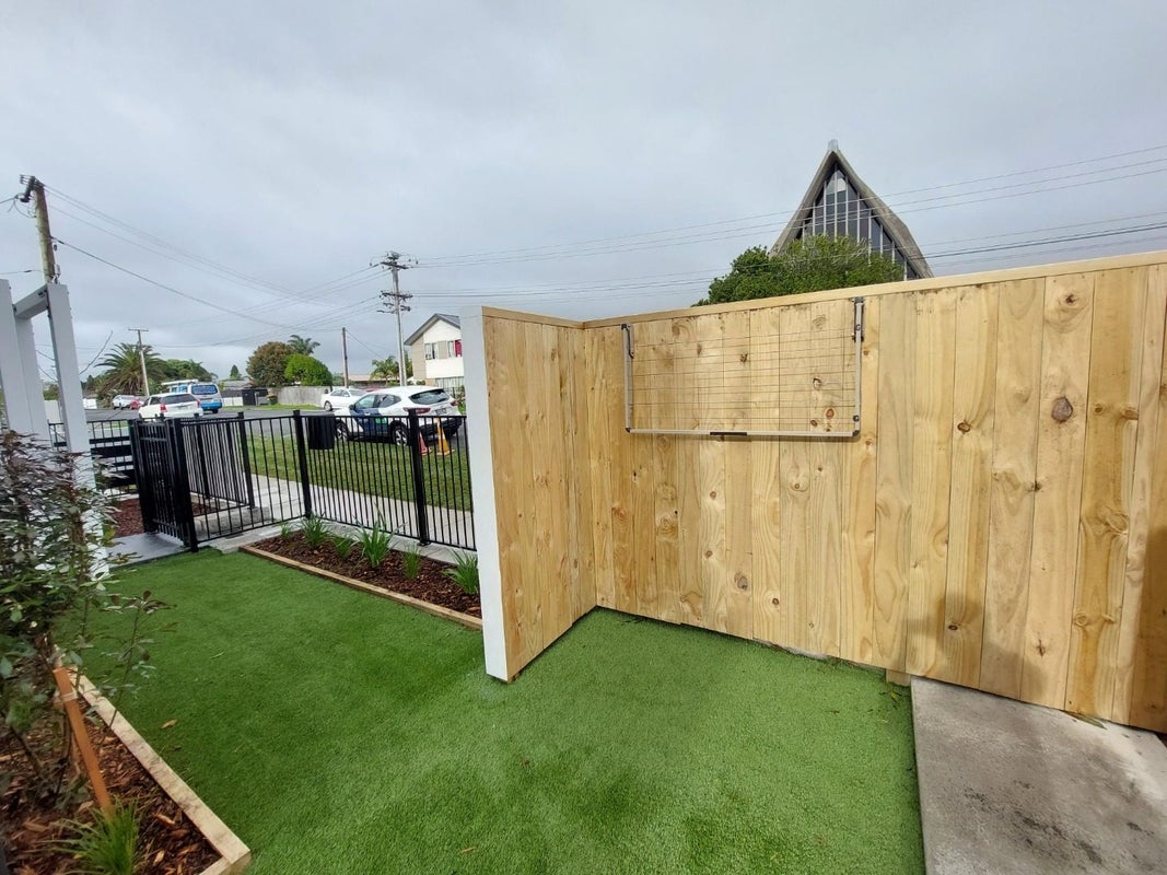 7/87 Taikata Road, Te Atatu Peninsula, Auckland - Carousel 10