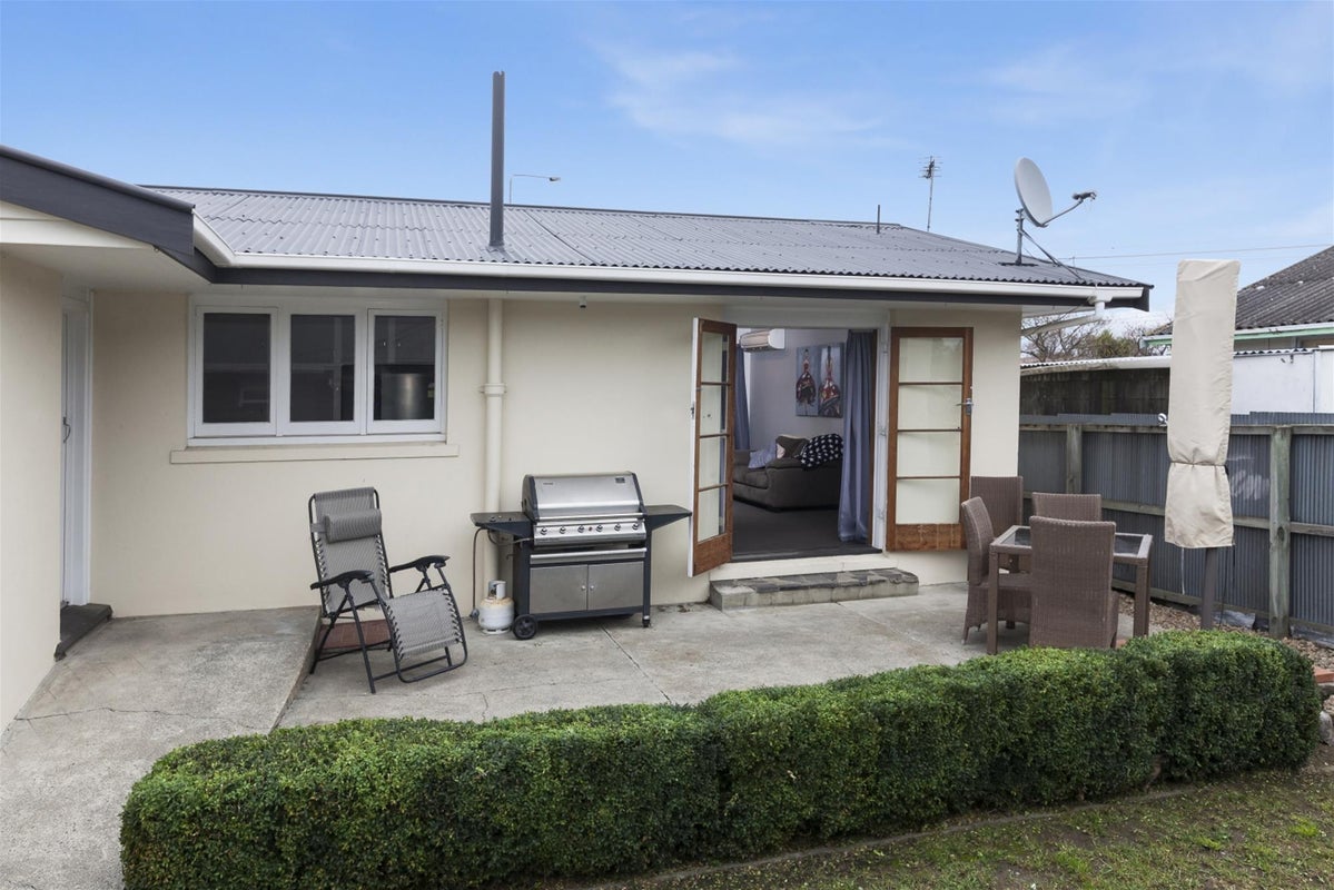 8 Lake Terrace Road, Burwood, Christchurch - Carousel 13