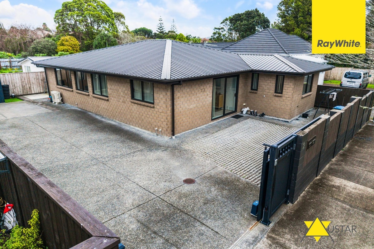 2 Miranda Street, Avondale, Auckland - Carousel 2