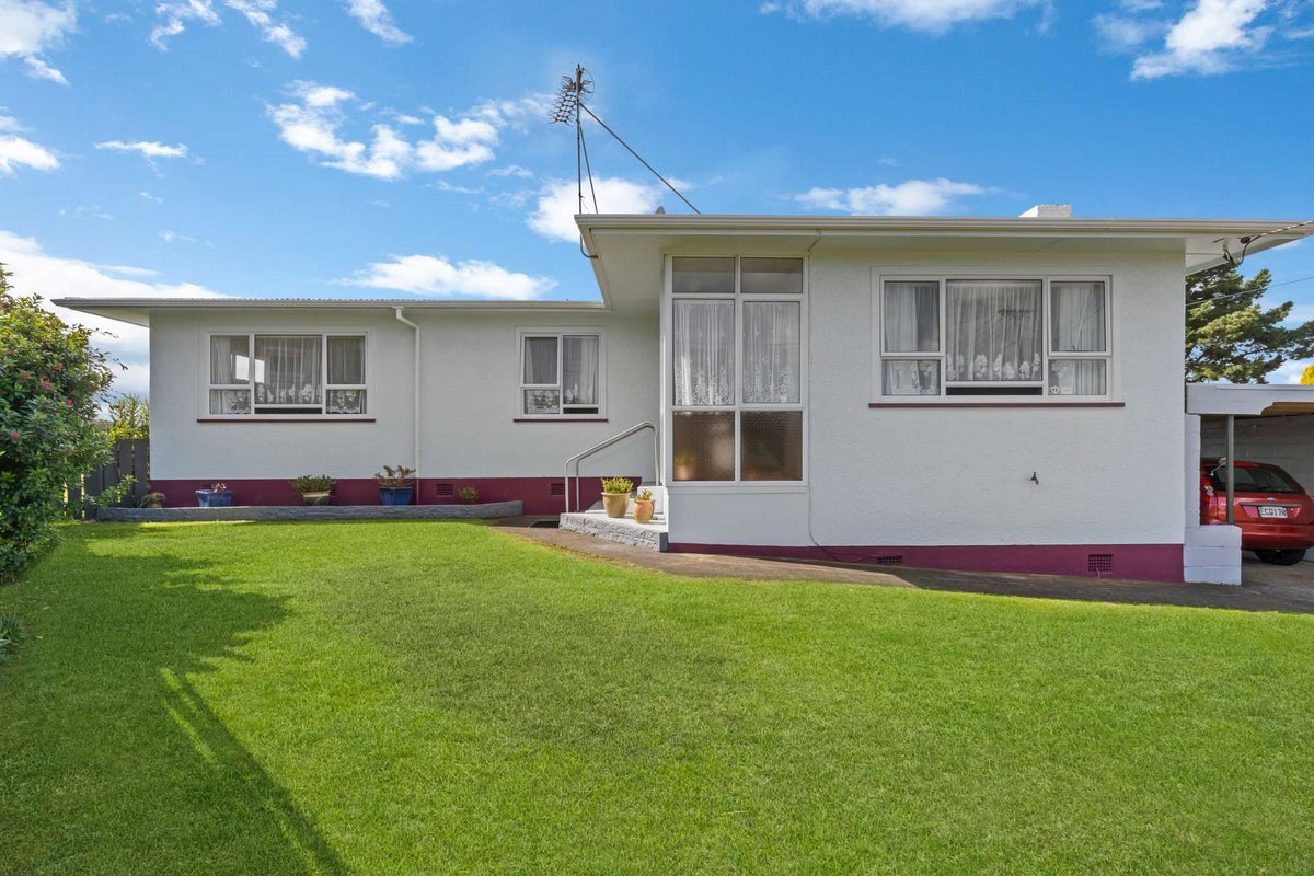 23 Murch Place, Tawhero, Whanganui - Carousel 1